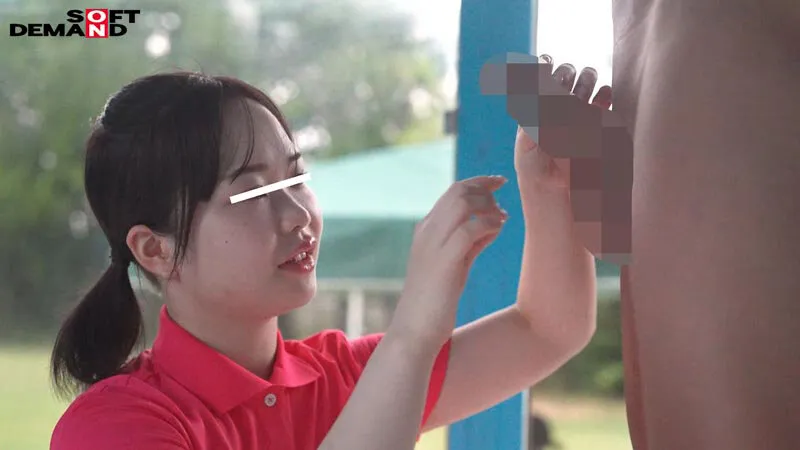 マジックミラー号 大自然の中で育った田舎女子〇生に大人の保健体育！恋愛よりも部活に勤しむ健康的なスポーツ少女10名収録！ サンプル画像 13