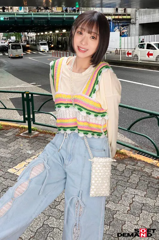 逆転マジックミラー号パート11 お洒落女子に「写真を撮らせてもらえませんか？」と声をかけ承認欲求を満たしたい素人娘をマジックミラー号に連れ込んでマジックミラーを逆転させてデッサン会場で生SEXを大公開するハメに！ サンプル画像 18