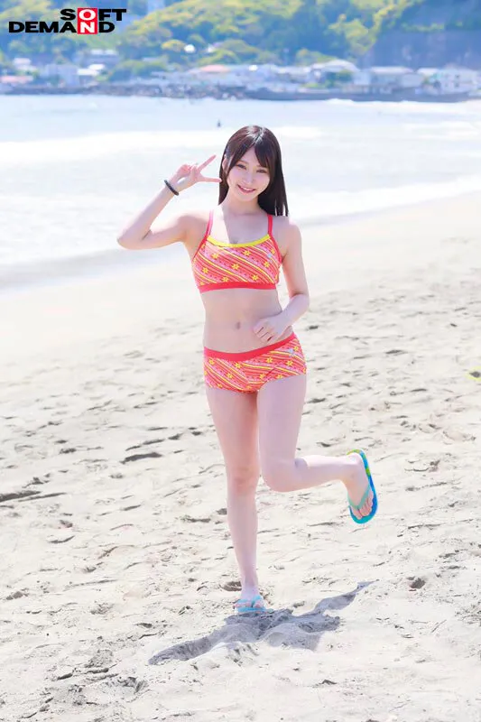 この夏っ！！！御宿のBeachでデビューするかも！？新人ライフセーバー限定海難救助セクハラ講習 夏休み前にどうしても資格が欲しい女子大生は多少Hな講習でも受け入れる！？ 濃厚キッス（人工呼吸）で快楽の海に溺れてしまった素人お嬢さん4名収録 サンプル画像 12