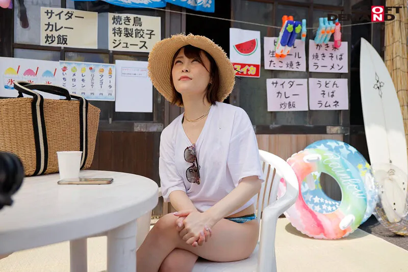 恥じらいMAX！！！千葉県産ビキニからハミでるおっぱい 【あみ（Gカップ）】 逆転マジックミラー号 「海水浴中の素人ビキニ娘の大胆セックスをナマで見たくないですか？」 変態男達の前で見られているとは知らずに大胆ナマSEXを披露！ サンプル画像 2