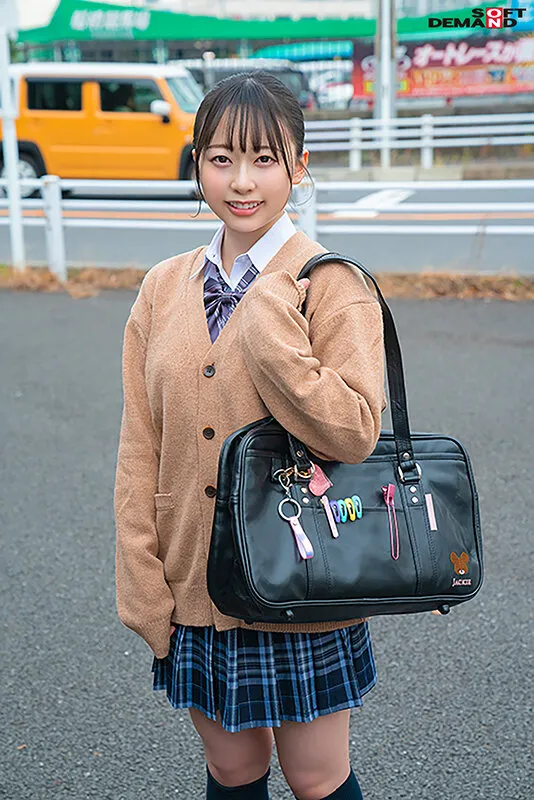 【るみ編】マジックミラー号 保健体育の課外授業 現役女子○生の目の前でオトナの濃厚SEXを見せつける！思春期の性的好奇心に火を点けて初めての杭打ち騎乗位で中イキ体験 SDMM-132-03 広瀬結香 サンプル画像 1