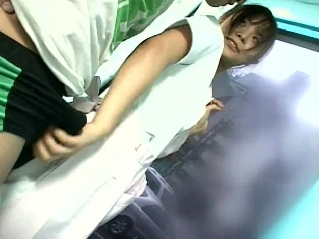 スーパーマジックミラー号緊急出動！！タイムリミットはお昼休みの1時間！職場でバレずにセックスできるのか？！ サンプル画像 5