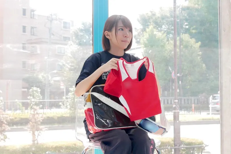 マジックミラー号 「スポーツ女子は締りが良い！？」腹筋陸上部女子が膣圧測定！キツキツマ○コはチ○ポを受け入れ真正中出し吸引発射！！ サンプル画像 1