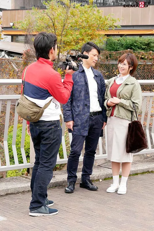 あなたゴメンね、あの日、マジックミラー号の中で寝取られたの… 赤瀬尚子 サンプル画像 3