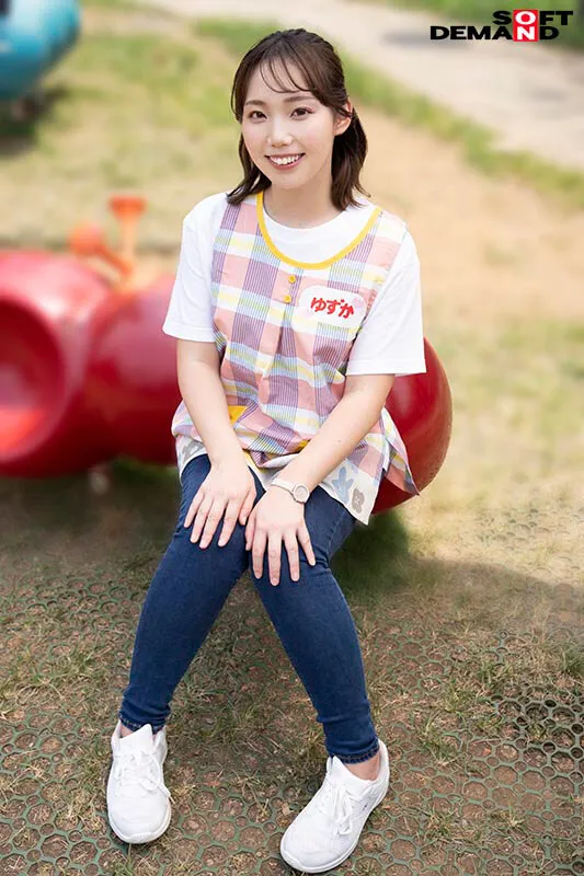 【初撮り】もぎたて素人 総集編 街行くフレッシュなZ世代女子の恥ずかしエッチな初撮り12作品 13 SEX BEST 10時間詰め合わせ サンプル画像 7