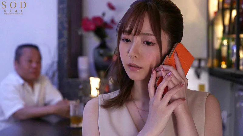 出張先の小さなスナックで出会った気丈なバツ1子持ち若ママの女の顔に欲情して…慰め合うように何度もまぐわった3日間限定不倫 青空ひかり サンプル画像 3