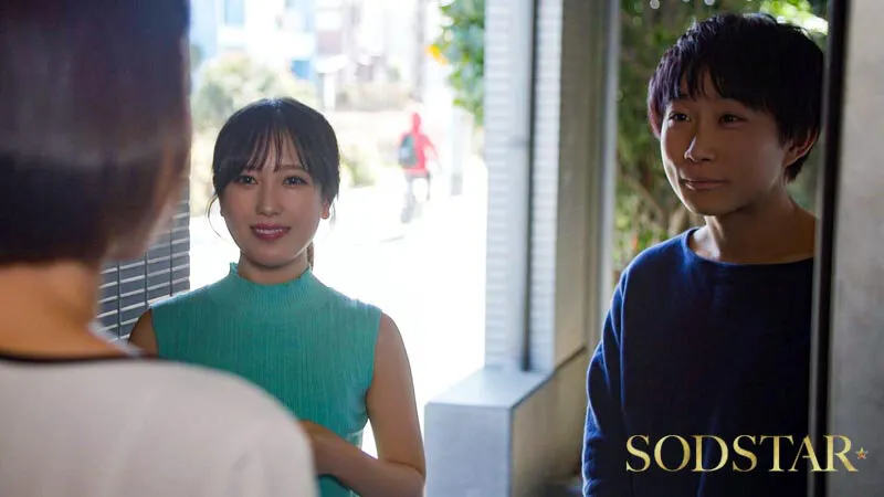 スワッピング趣味の変態夫婦にNTR性癖を植えつけられる！純粋ウブな庶民妻を金持ち夫妻に貸出したことでインモラルな快楽に沼ってしまう 小湊よつ葉 サンプル画像 2