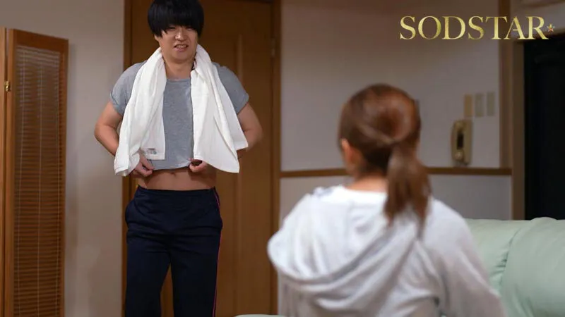 閉店後の棚卸しで終電を逃した俺はバイトの子の家に泊まることに 頑なにすっぴんを拒む姿が可愛くて火が付いたが逆に絶倫腰フリマシーンと化した彼女に朝までしぼり取られた 星乃莉子 サンプル画像 6