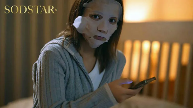 閉店後の棚卸しで終電を逃した俺はバイトの子の家に泊まることに 頑なにすっぴんを拒む姿が可愛くて火が付いたが逆に絶倫腰フリマシーンと化した彼女に朝までしぼり取られた 星乃莉子 サンプル画像 7