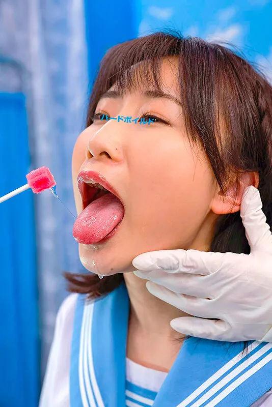 マジックミラー号 ハードボイルド 卒業式直後！就職するJ○に実施する入社前健康診断！青空の下、発育中の乳房やピンク乳首を弄られ極太器具でキツマンを拡張された初心娘の膣は羞恥心に反して純情愛汁垂れ流し！覚えたてのエッチも拒めず6人全員中出ししちゃうなんて！ サンプル画像 20