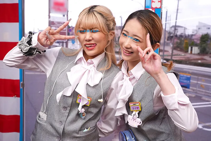 マジックミラー号 ハードボイルド 最強！働く女対決！最弱サディ社員軍★vs埼玉独身OL軍団野球拳勝負！ヨヨイのヨイ～♪プライドとパンティと即ハメを賭けていざ尋常に美熟広報の意外にかわいい乳首も露わに！最狂パチンコ店員のナママンを喰らえ！ サンプル画像 7