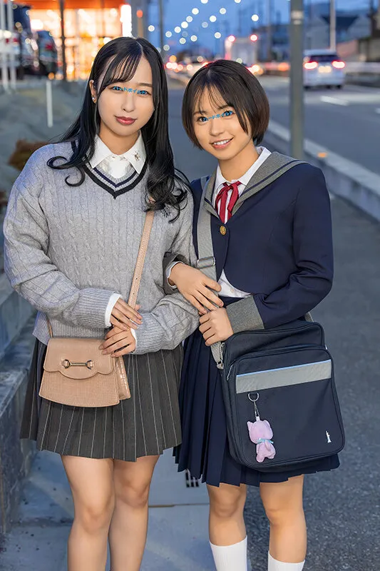 マジックミラー号 ハードボイルド ザーメン射撃DE即OUT中出し！防御側:手コキで発射させたら罰ゲーム即ハメ！攻撃側:勃起中枢を奴●化する顔騎マン舐めで暴発させろ！美人仲良し姉妹が挑戦するロシアンルーレット手コキチャレンジ！2 サンプル画像 20