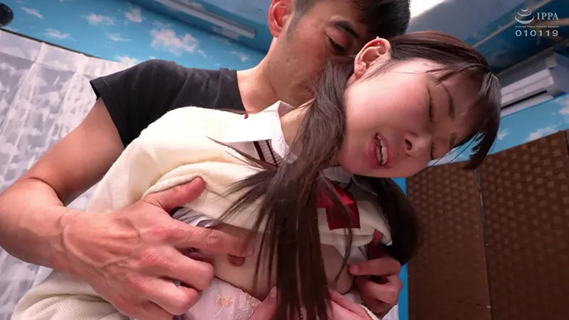 ペロマンクンニ我慢対決！親友J〇が挑戦する‘3回イったら負け’のおま〇こ丸出しクンニチャレンジ！勝ったら賞金3万円負けたら即ハメ中出しです！撮って出しマジックミラー号！るな・てんか編 サンプル画像 15