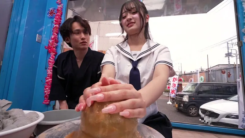 マジックミラー号ハードボイルド 女〇〇生が挑戦するパイズリ陶芸チャレンジ！敏感すぎる乳首の先っちょを粘土とオイルで刺激され未熟な体がアツーくなってしまった思春期お嬢様は初めての中イキ＆中出ししちゃうなんて！～りな編～ サンプル画像 2