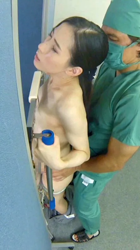 【スマホ推奨】巨乳OL限定！おっぱいスケスケ媚薬レントゲン検査 サンプル画像 3