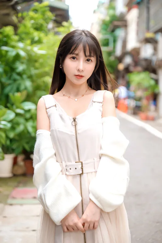 新人 世界的美少女AVデビュー アジアの奇跡 Tiny サンプル画像 4