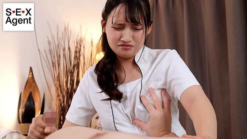 すっごい真面目！とってもお仕事！本当は嫌だけど業務用フェラ手コキ サンプル画像 4