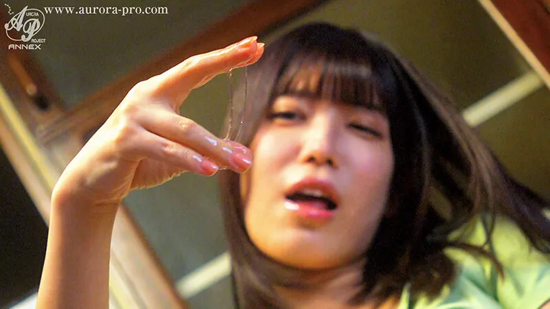 露出願望に憑りつかれた人妻 オマ●コを見られる…と思うほど疼く子宮… 碧波しずく サンプル画像 3