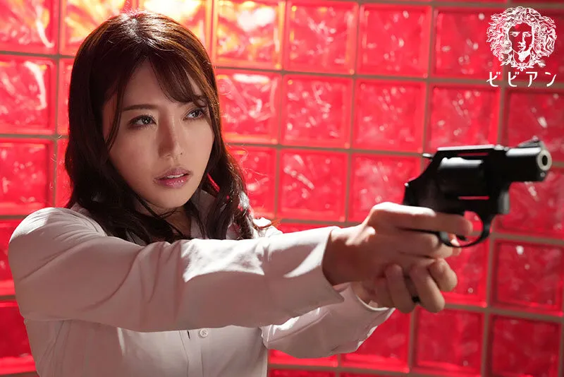 レズビアンに囚われた女潜入捜査官 松本梨穂 新井リマ 水端あさみ サンプル画像 1