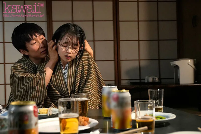 姉御肌でしっかり者だと思われてる日向センパイは俺の前では完全いいなり服従するマゾペット 180度立場逆転させて弄ぶ温泉ゼミ合宿 日向なつ サンプル画像 8