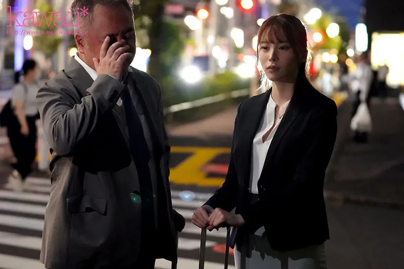 社員の俺らは…優秀なキレ可愛いOLが社長から気に入られていてもの凄くムカついたので出張先の相部屋で20発中出し孕ませて輪●して発散しました。 笹倉彩 サンプル画像 2