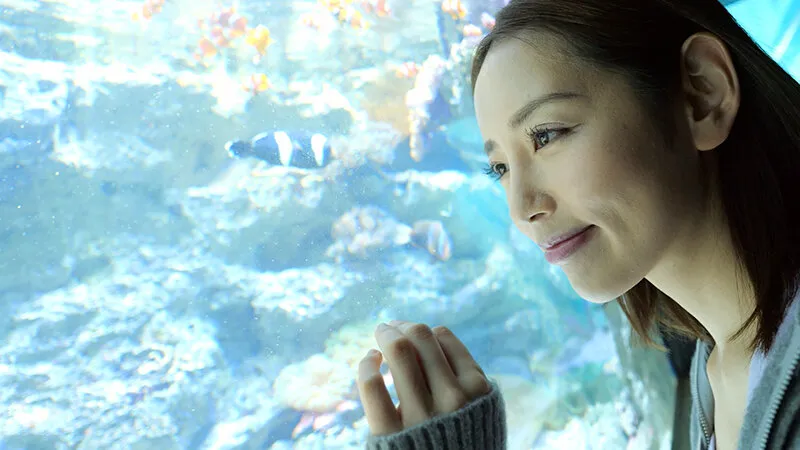 演技演出一切なし！照れて惚れるハメ撮り丸一日デート 美咲かんな サンプル画像 1