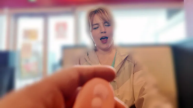 ノーブラ巨尻アメリカン‘とびっこ装着’恥辱デート ジューン・ラブジョイ サンプル画像 4