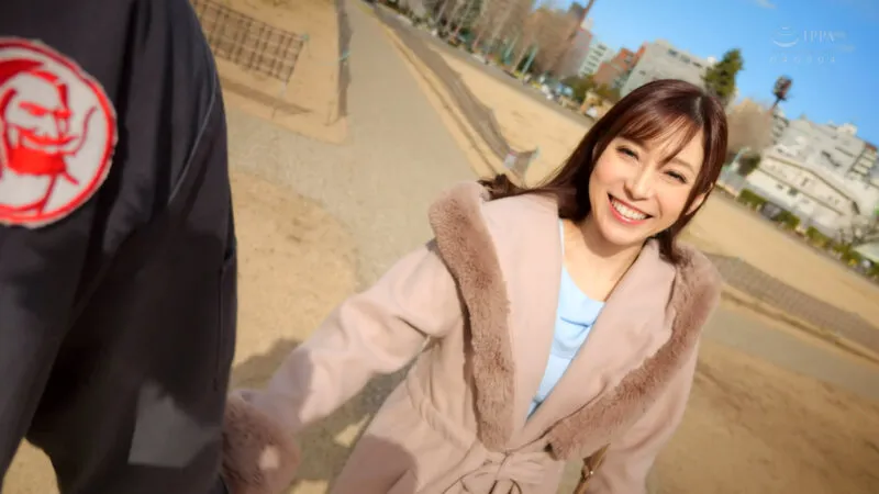 超有名女優達も素顔を晒したプライベート感満載のラブラブハメ撮りデート映像集～22時間33分8枚組BOX サンプル画像 18