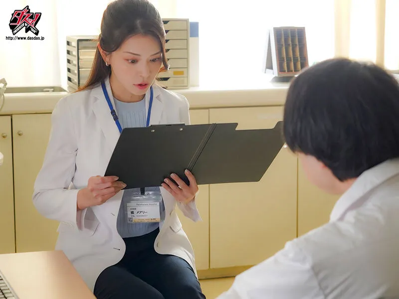 大嫌いな同僚に勝負で敗け試験運用中の媚薬で全身性感帯にされ失禁絶頂を繰り返す女医。 橘メアリー サンプル画像 1