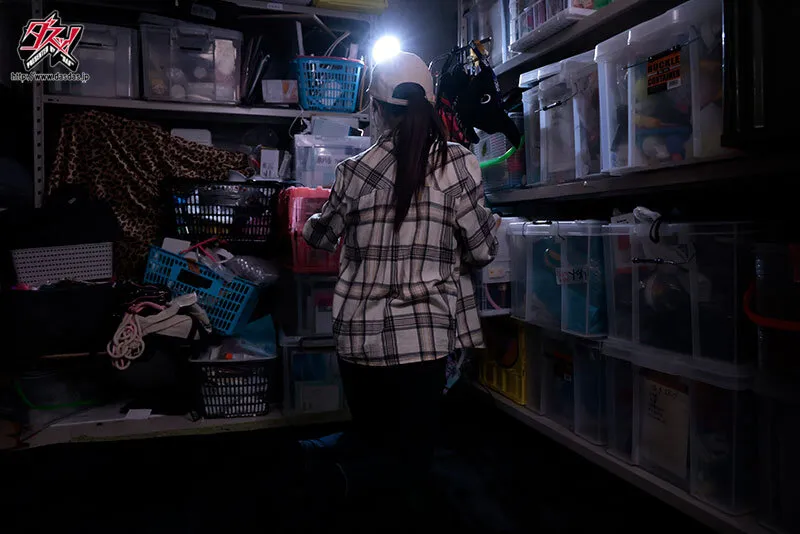 AV会社の女子社員だったら業務中にレ●プされても当然！とりま性欲溜まったらバチボコ拷姦OK！人権無しのフリーオナホール美人AD 五日市芽依 サンプル画像 6