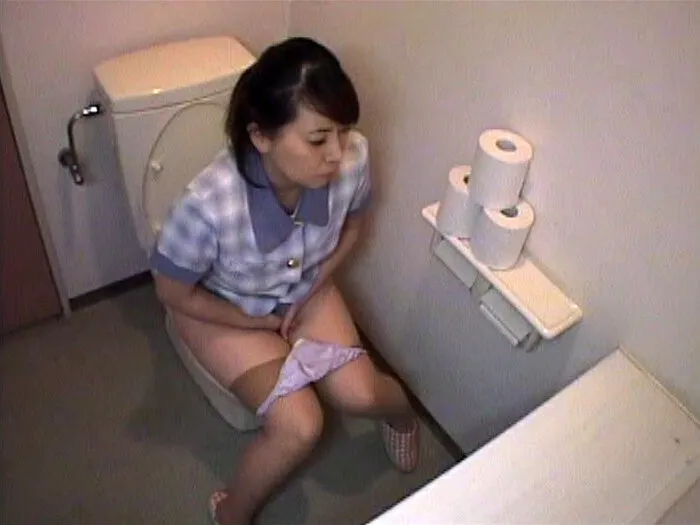 いつでもどこでも突発的性欲暴発！ 盗撮投稿4時間スペシャル！！ サンプル画像 3