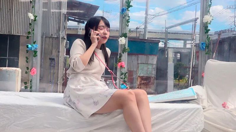 MM号からの脱出 女子大生の友情数珠つなぎ企画 友達を30分以内に電話で呼び出し‘身代わり’にして密室から脱出せよ！制限時間を過ぎたらデカチン即ハメ！ 8 イってもやめない激ピストンで友達が来るまで生中出しは終わらない inザ・マジックミラー サンプル画像 2