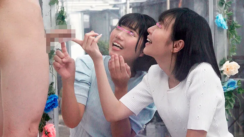 顔出しMM号 仲良し女友達限定 ザ・マジックミラー 女子大生2人組が「童貞筆おろし脱出ゲーム」に挑戦！3 恥じらいながらも我慢汁ダラダラの童貞チ○ポに興奮しちゃったJD2人のチ○ポ奪いあいハーレム3P！最後はW生中出し！ サンプル画像 3