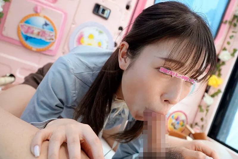 マジックミラー便 18歳＆19歳の素人女子大生 初めてのじゅぼじゅぼバキュームノーハンドフェラ編 顔出し解禁！総発射16発！8人全員SEXスペシャル！うぶな素人娘が恥じらいながらもギンギンに勃起した大人ち○ぽを舐めしゃぶる神フェラSEX サンプル画像 5