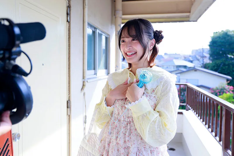 自宅デリバリーSEXレッスン 素人男性に「女の子を気持ちよくさせるSEXのコツ」花守夏歩が教えます！ 覚えた凄テクで私をいっぱいイカせてね サンプル画像 3