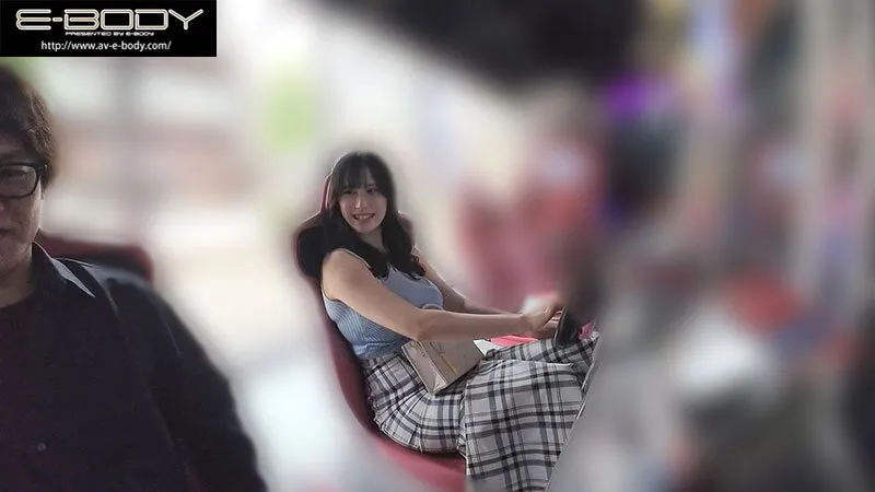 同窓会で再会した教え子の極上ボディを1泊2日で貪り尽くす密会不倫ハメ撮り 雨宮ひびき サンプル画像 2