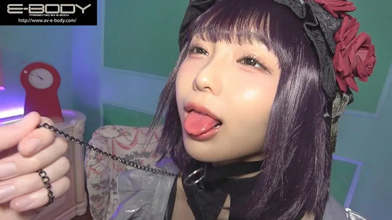 SNSフォロワー10万人超え！ 大人気巨乳コスプレイヤーのオフパコ生々ハメ撮り映像 莉々はるか サンプル画像 10