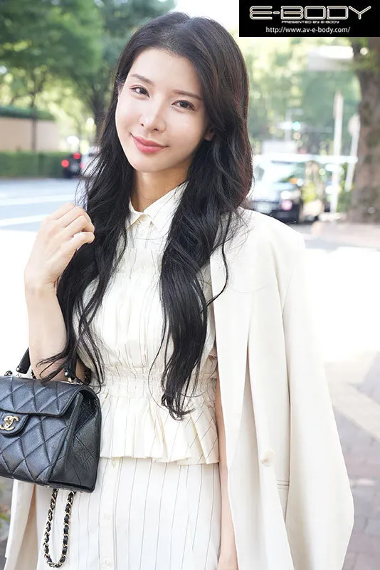 海外から緊急帰国 パ○コレ出場アジアンモデルがバキバキBODY引っ提げて鮮烈のAVデビュー 東雲つばき サンプル画像 2