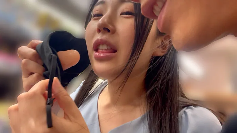 「イラマが大好きすぎる女の子ってきらいですか？」 いつでもじゃれてくる喉ボコ女子。100％SMILEごっくん皆月ひかる サンプル画像 1