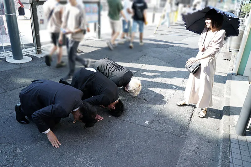 追跡 土下座ナンパ 絶叫 人妻ゴロシ 4 サンプル画像 2