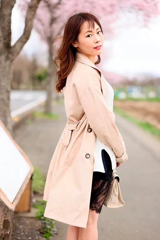 夫に内緒でAV出演 素人ドM妻が中出しセックスで本気イキ！ サンプル画像 19