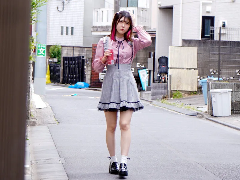 アヘ顔失禁イラマチオ輪● 弱者男達に廻されわからされた地雷系配信者 皆瀬あかり サンプル画像 1