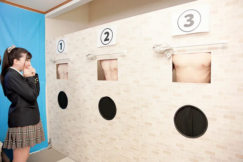 女子〇生さん限定！彼女が壁から出た乳首とおち〇ちんで彼氏当てゲーム！！当てれば豪華賞品！外れたら予期せぬ罰ゲームで人生初イキ！初NTR！おち〇ぽ総数15本！16発射！！ サンプル画像 16