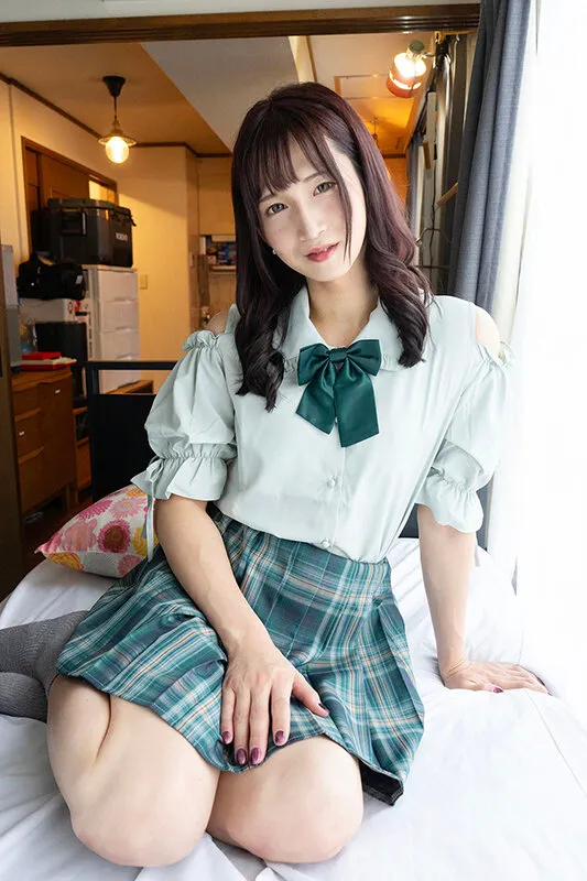 絶倫ド変態ニューハーフ 無限発射どぴゅどぴゅ13発 コスプレイヤーMINATO サンプル画像 1