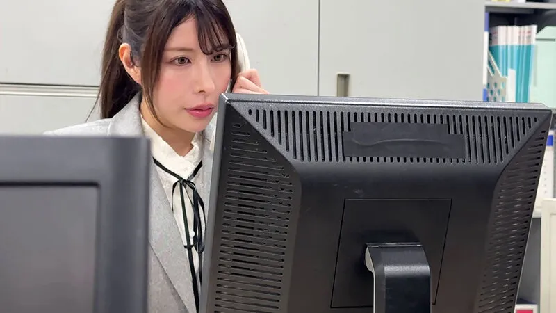 理不尽中出し学校 モンスターペアレントに狙われた女教師が肉便器に堕ちるまでの全記録 響つかさ サンプル画像 1