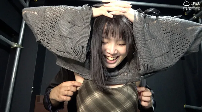 「【くすぐり】本格的なくすぐり初体験の新人牧河柚乃ちゃんのくすぐりチェック！」わかしラボWAKA-082 牧河柚乃 1 サンプル画像 3