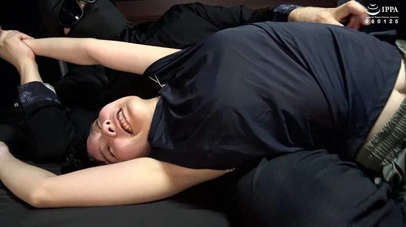 「加護まりちゃんの今日の感想とくすぐりじゃんけんゲーム」WAKA-087加護まり SPECIAL MOVIE サンプル画像 9