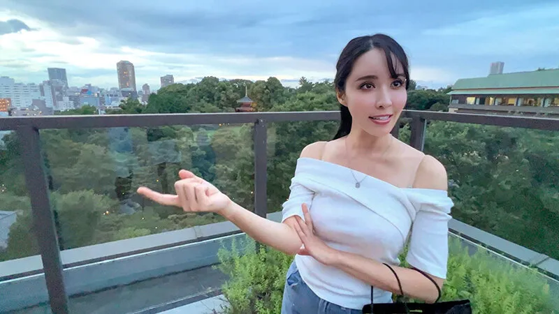 爆乳Icup美女うみさん27歳 インバウンド旅行客にホイホイついていき、巨大チ○ポに快楽堕ち。種付けされて虜になっている激やばハメ撮りビデオ サンプル画像 1