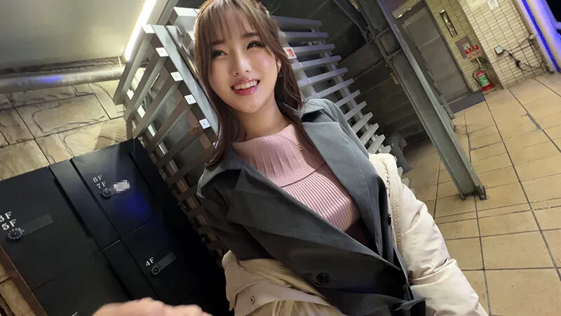 ホテル浮気 ヤリチン筋肉男たちと浮気3P汗だく中出しハードSEX サンプル画像 2