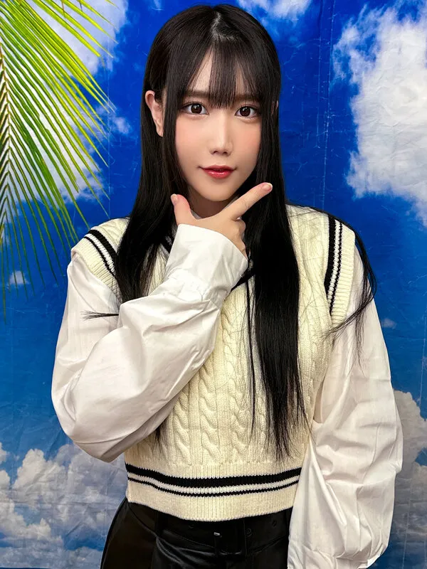 素人パンチラ in 自宅で個人撮影会vol.95！清楚系もギャルもみんなまとめて暑い夏を満喫しまくるセクシー気温40度超えハッピーセクハラ撮影会！！ サンプル画像 10